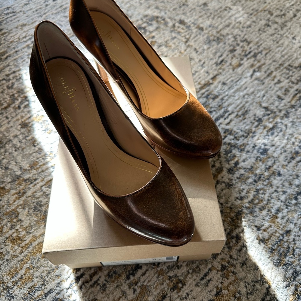 Cole Haan Chelsea pump brown size 8